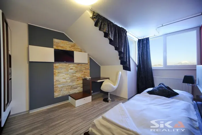 Prodej rodinného domu, Louny, Mírové náměstí, 530 m2