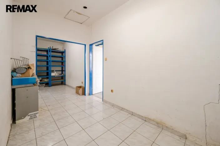 Prodej obchodního prostoru, Rataje nad Sázavou, 200 m2