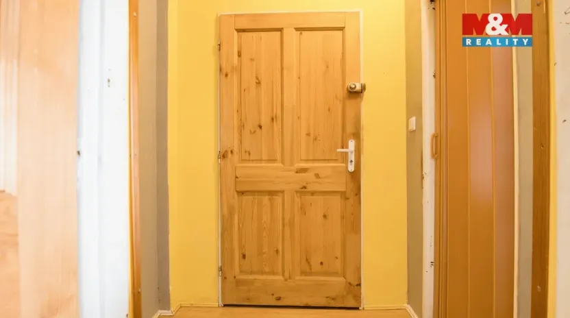 Prodej bytu 2+1, Chabařovice, Husovo náměstí, 88 m2