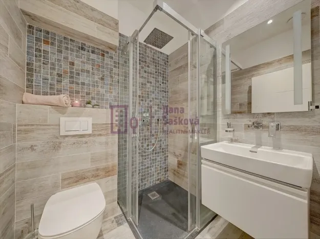 Prodej rodinného domu, Kunžak - Valtínov, 401 m2