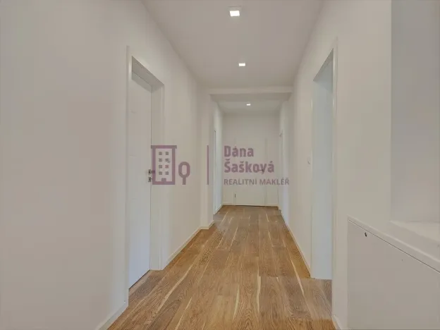 Prodej rodinného domu, Kunžak - Valtínov, 401 m2