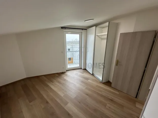Pronájem bytu 2+kk, Jenštejn, Kovářská, 40 m2