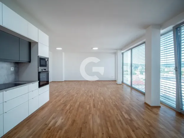 Pronájem bytu 3+kk, Zlín, Lorencova, 99 m2