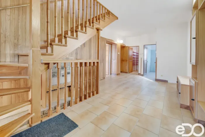 Prodej rodinného domu, Praha, Za podjezdem, 160 m2