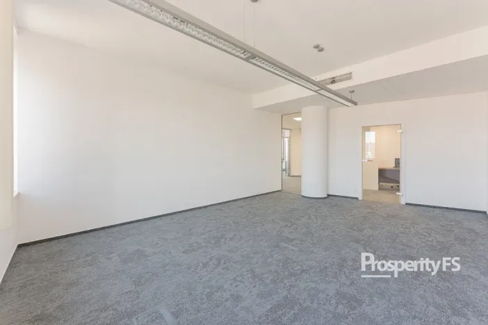 Pronájem kanceláře, Brno - Štýřice, Pražákova, 26 m2