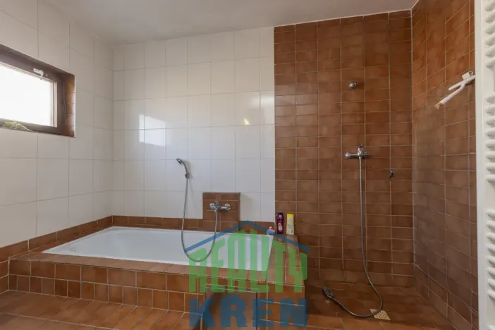 Prodej vily, Praha - Suchdol, Havraní, 246 m2