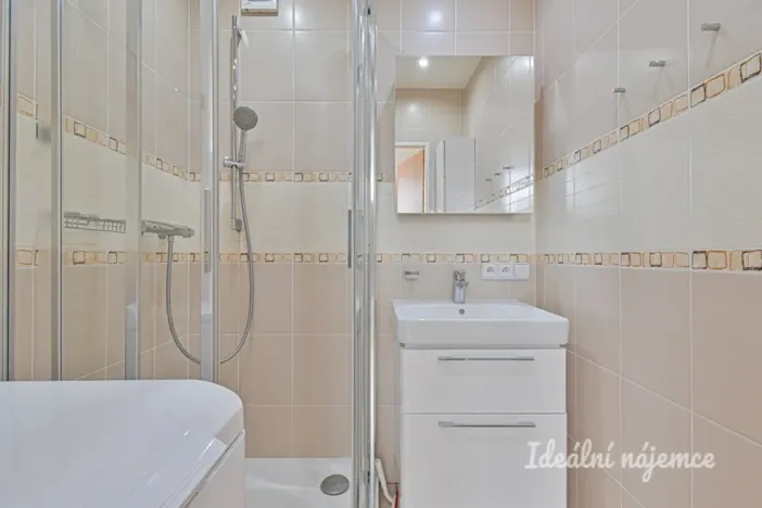 Pronájem bytu 2+1, Brno - Bystrc, Laštůvkova, 54 m2