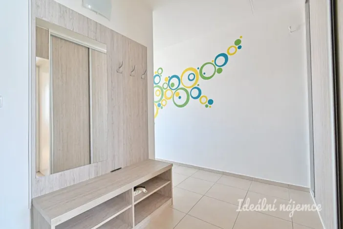 Pronájem bytu 2+1, Brno - Bystrc, Laštůvkova, 54 m2