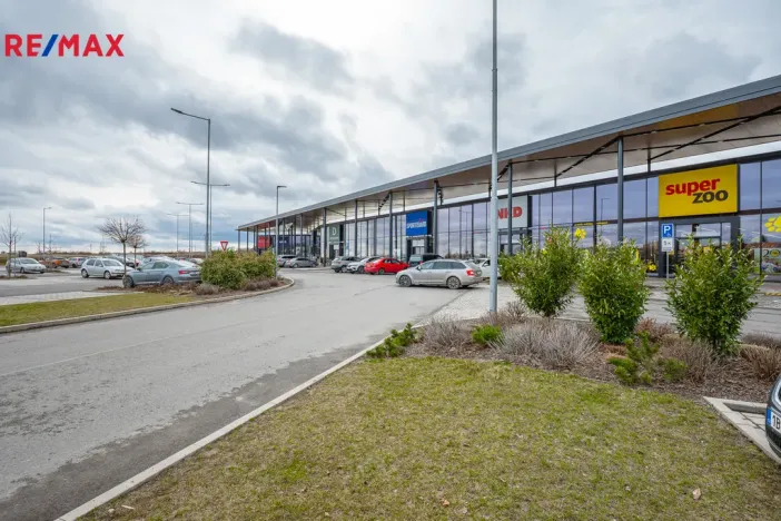 Prodej komerčního pozemku, Moravské Budějovice, 11482 m2