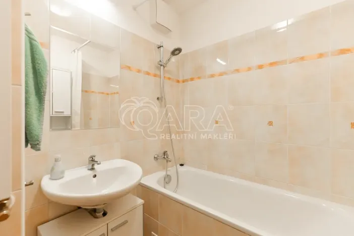 Prodej bytu 3+1, Jesenice, Platanová, 84 m2