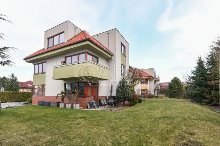 Prodej bytu 3+1, Jesenice, Platanová, 84 m2