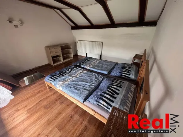 Prodej rodinného domu, Kulířov, 400 m2