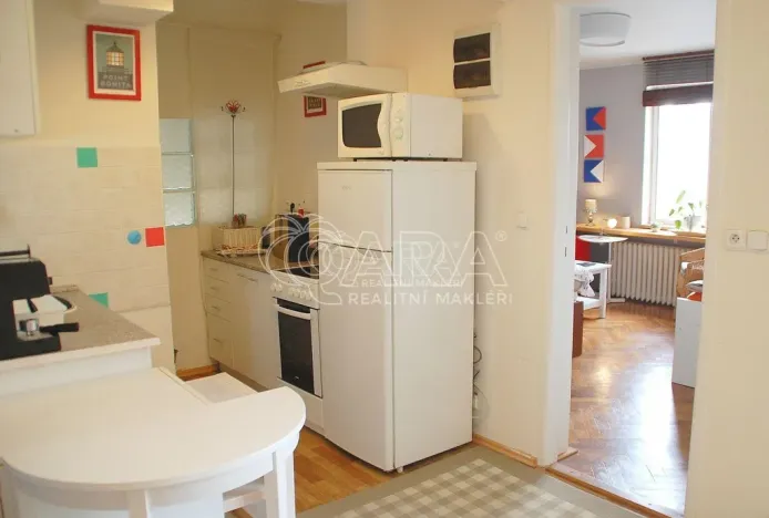 Pronájem bytu 1+1, Praha - Staré Město, Melantrichova, 34 m2