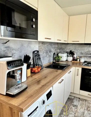 Prodej bytu 3+1, Teplice - Řetenice, Duchcovská, 75 m2