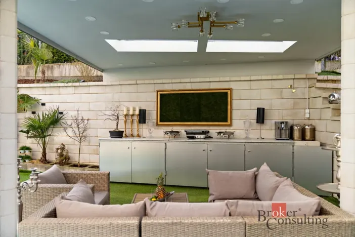 Prodej bytu 5+kk, Plzeň - Doubravka, Na Terasách, 128 m2