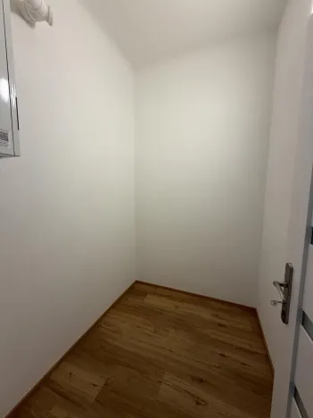 Pronájem bytu 2+kk, Praha - Žižkov, Křišťanova, 40 m2