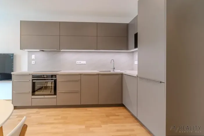Pronájem bytu 2+kk, Ostrava, Dlouhá, 57 m2