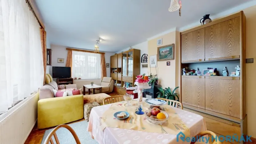 Prodej rodinného domu, Stádlec, 360 m2