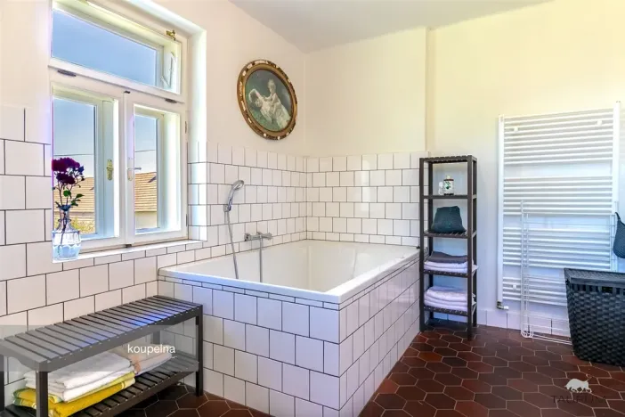 Prodej rodinného domu, Křeč, 178 m2