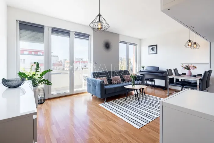 Prodej bytu 2+kk, Praha - Pitkovice, Májovková, 67 m2