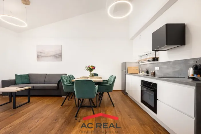 Prodej bytu 4+kk, Vrchlabí - Hořejší Vrchlabí, Horská, 87 m2