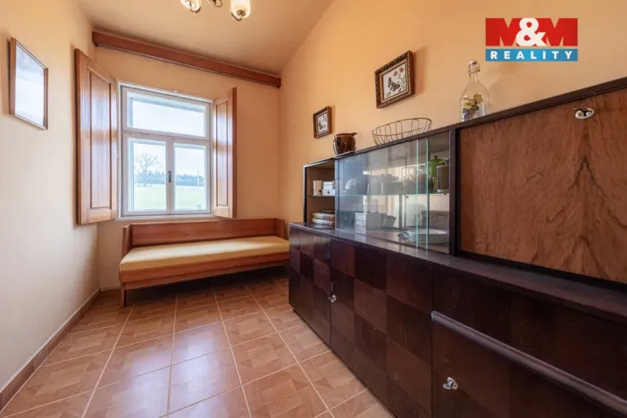 Prodej zemědělské usedlosti, Zásmuky - Nesměň, 161 m2