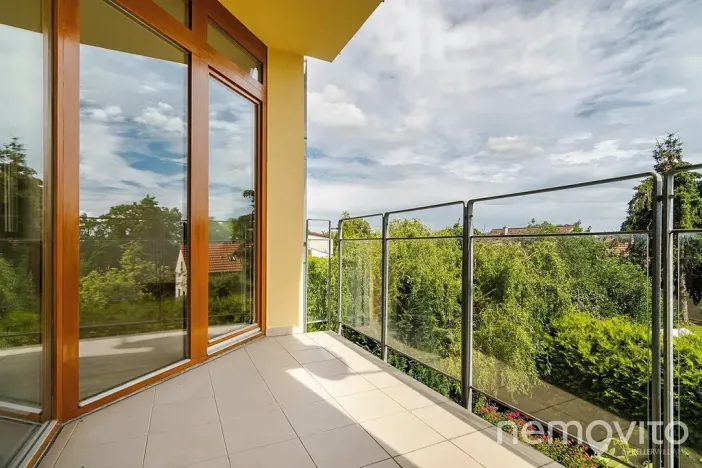 Pronájem bytu 2+kk, Praha - Prosek, Prosecká, 70 m2