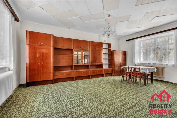 Prodej rodinného domu, Banín, 234 m2