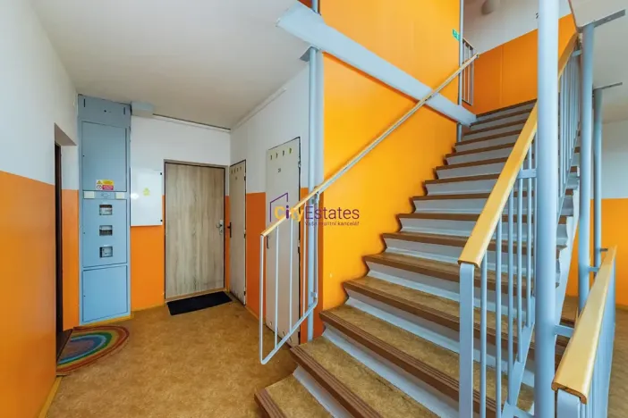 Prodej bytu 3+kk, Praha - Prosek, Lovosická, 67 m2