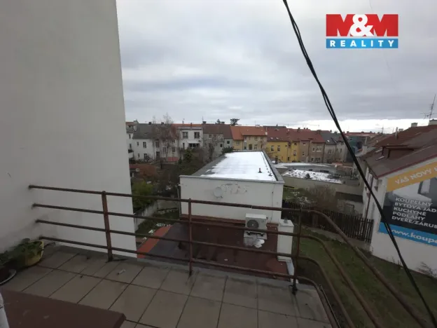 Pronájem kanceláře, Roudnice nad Labem, Purkyňovo náměstí, 120 m2