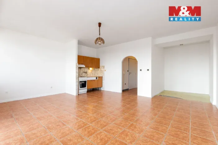 Prodej bytu 1+kk, Hrabyně, 42 m2