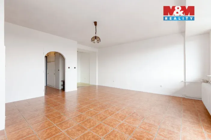 Prodej bytu 1+kk, Hrabyně, 42 m2