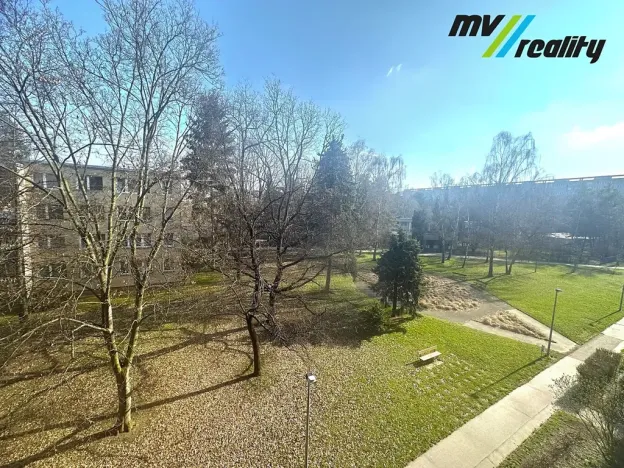 Pronájem bytu 4+kk, Praha - Prosek, Mimoňská, 67 m2