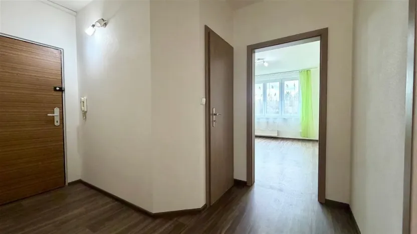 Pronájem bytu 2+1, Cheb, Přátelství, 49 m2