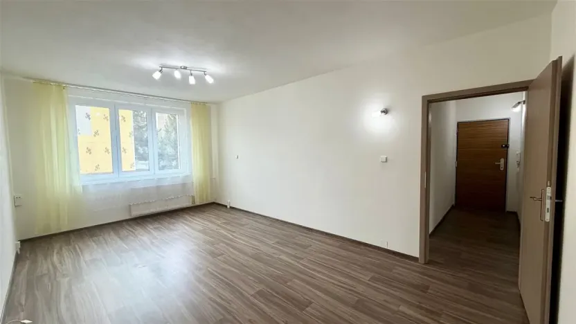 Pronájem bytu 2+1, Cheb, Přátelství, 49 m2