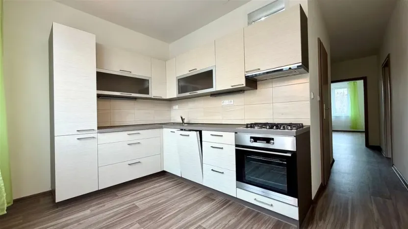 Pronájem bytu 2+1, Cheb, Přátelství, 49 m2