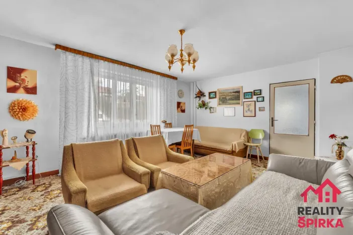 Prodej rodinného domu, Deštná, 165 m2