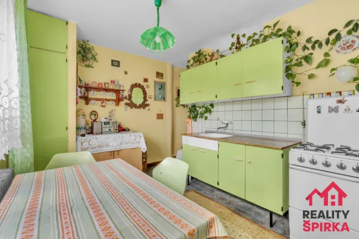 Prodej rodinného domu, Deštná, 165 m2