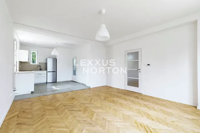 Pronájem rodinného domu, Praha - Stodůlky, K Fialce, 244 m2