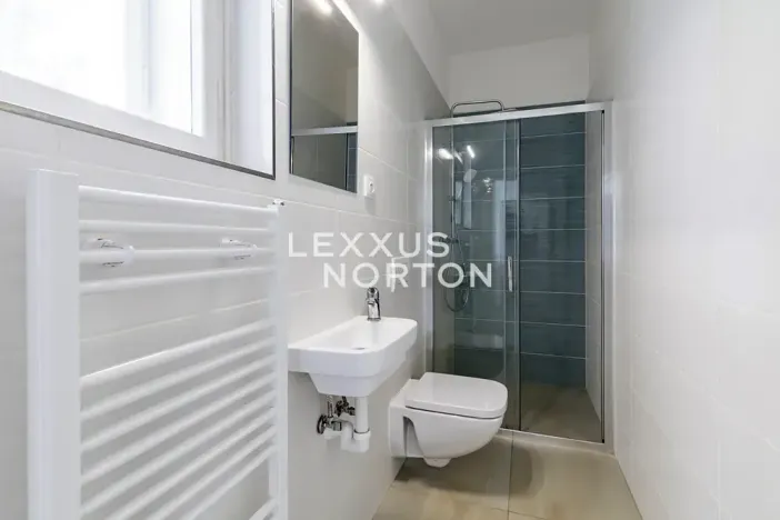 Pronájem rodinného domu, Praha - Stodůlky, K Fialce, 244 m2