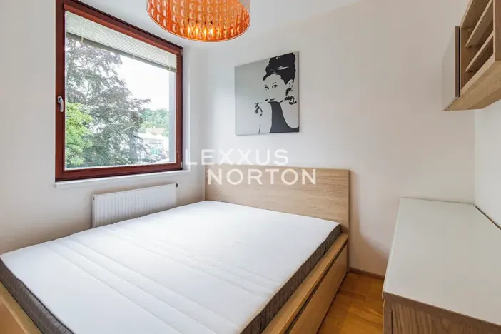 Pronájem bytu 2+kk, Praha - Veleslavín, Pod dvorem, 37 m2