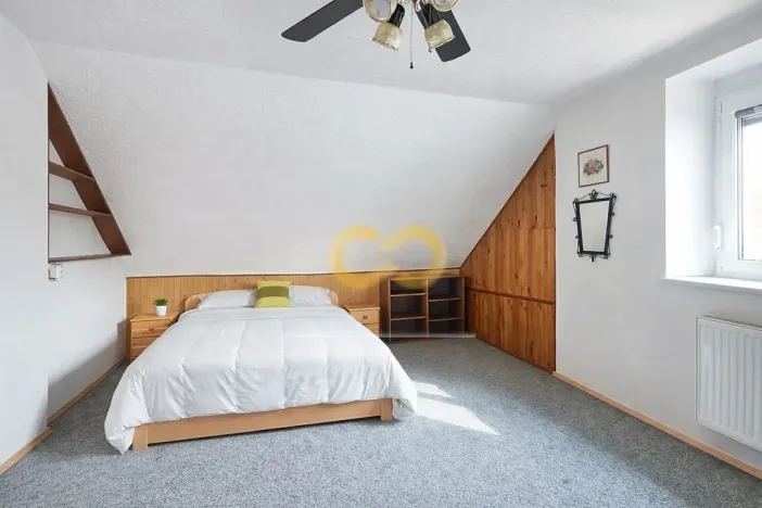 Prodej rodinného domu, Praha - Modřany, K Lahovičkám, 150 m2