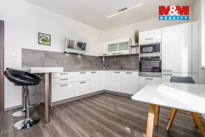 Prodej bytu 2+kk, Český Brod, Palackého, 59 m2