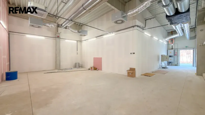 Pronájem skladu, Úpice, 88 m2