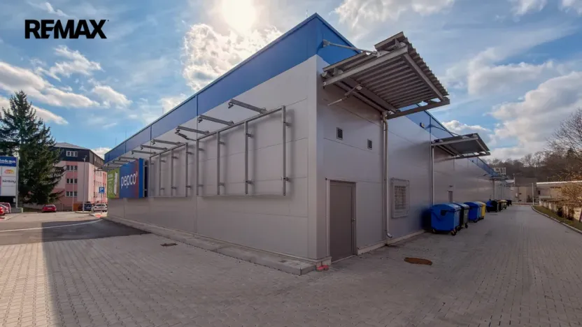 Pronájem skladu, Úpice, 88 m2