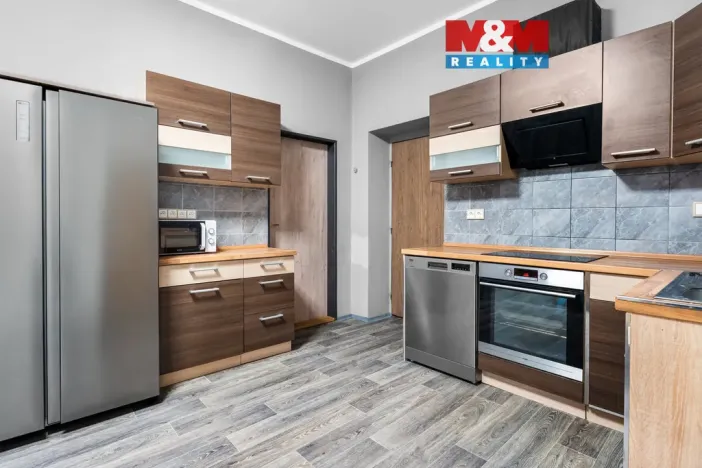 Prodej bytu 3+1, Desná - Desná II, Krkonošská, 101 m2