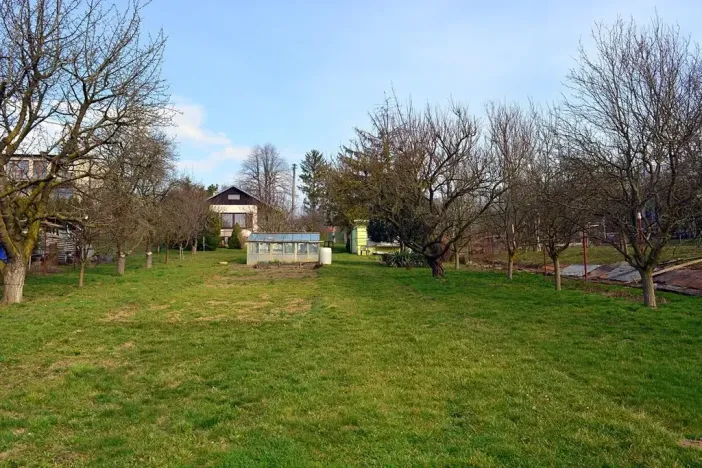 Pronájem chaty, Otrokovice, Hložkova, 17 m2