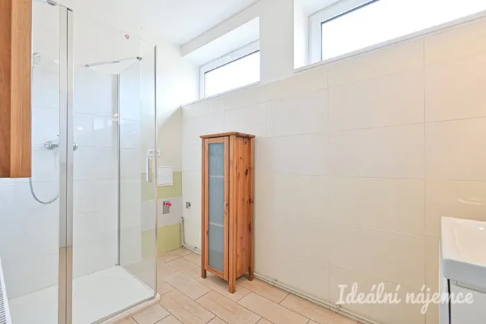 Pronájem bytu 1+kk, Mysločovice, 42 m2