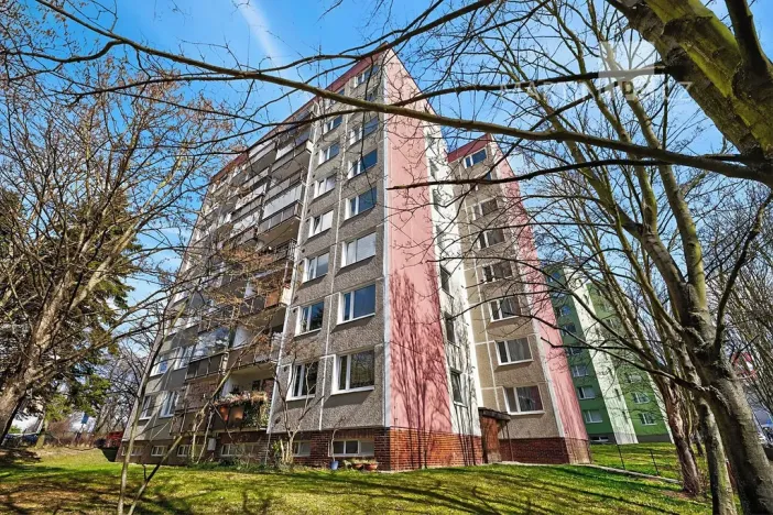 Prodej bytu 3+1, Praha - Hlubočepy, Lamačova, 67 m2