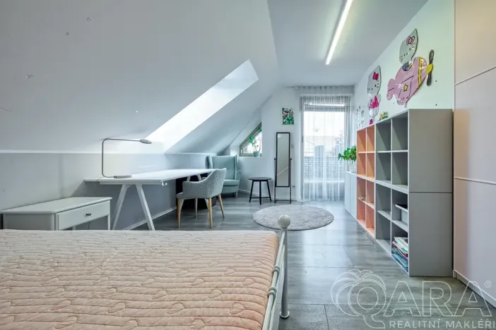 Prodej rodinného domu, Babice, Lomená, 293 m2